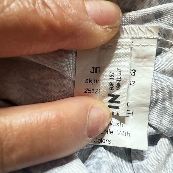 SHEIN Blue and White Kids Printed Romper - Picture 9 of 9